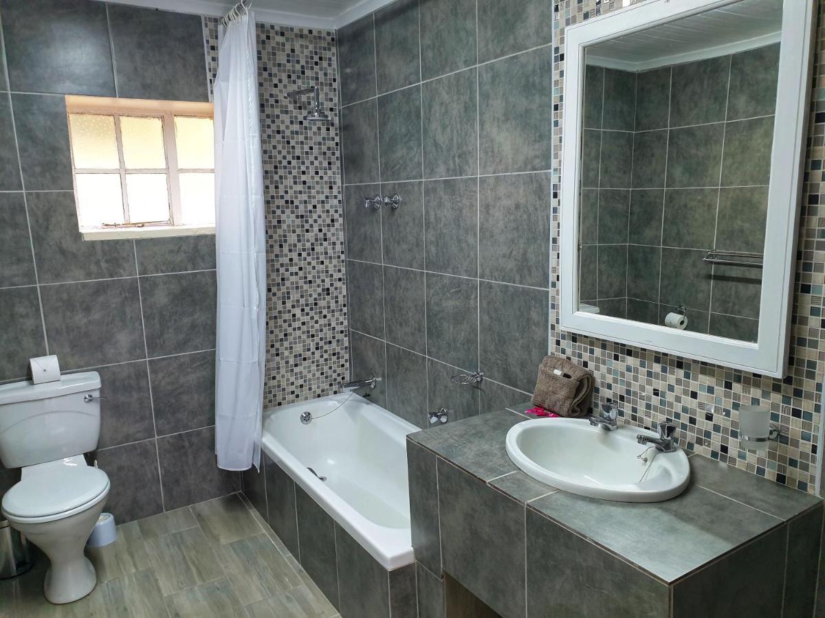 Gooderson Leisure Mountain View Cottages Self Catering And Timeshare Resort Drakensberg Garden Exterior foto