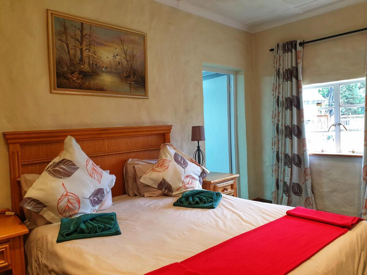 Gooderson Leisure Mountain View Cottages Self Catering And Timeshare Resort Drakensberg Garden Exterior foto