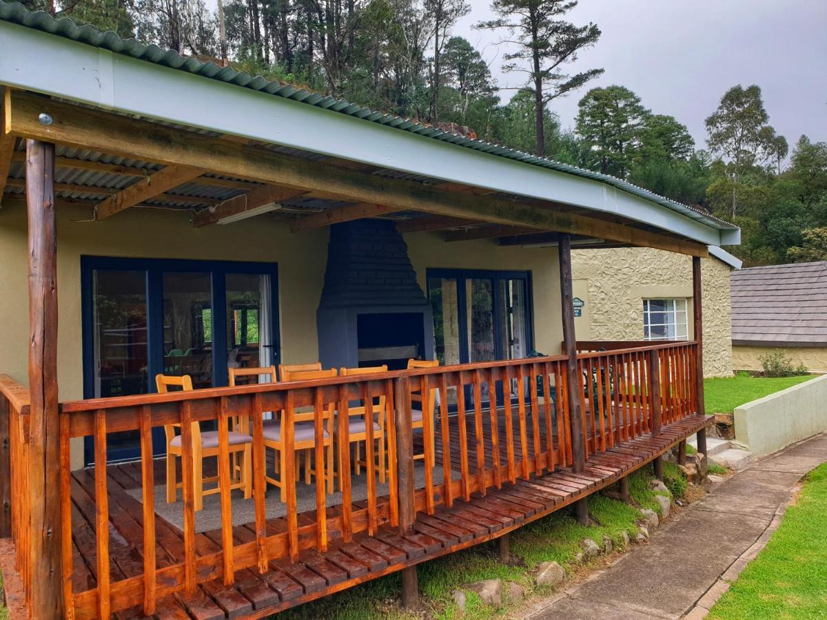 Gooderson Leisure Mountain View Cottages Self Catering And Timeshare Resort Drakensberg Garden Exterior foto