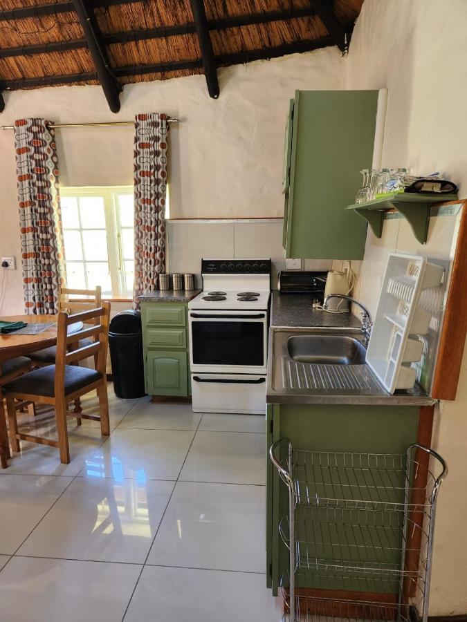 Gooderson Leisure Mountain View Cottages Self Catering And Timeshare Resort Drakensberg Garden Exterior foto