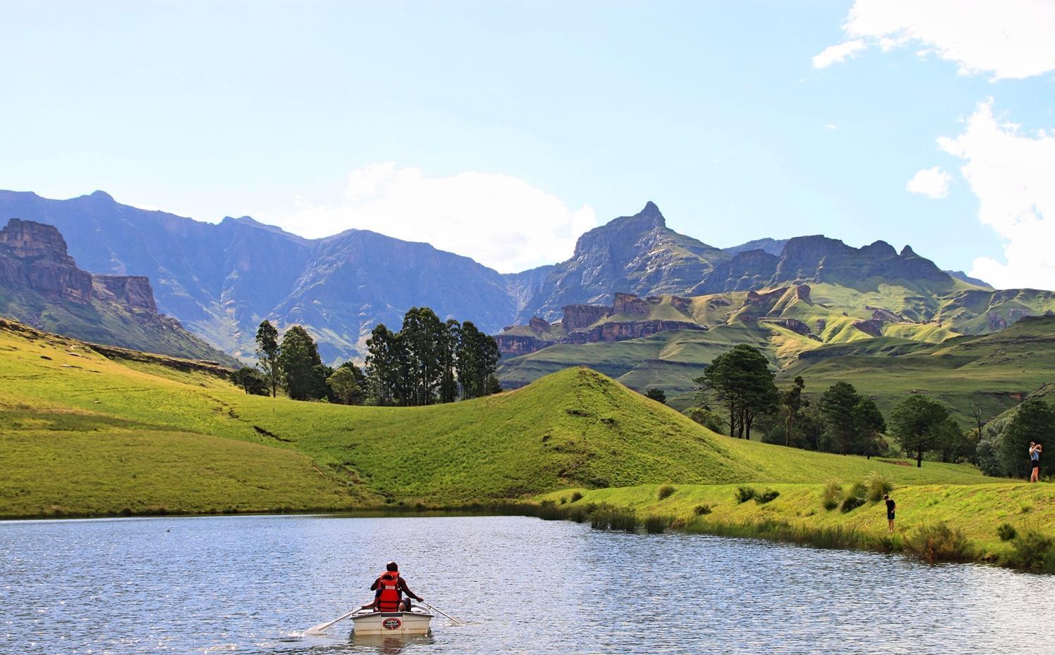 Gooderson Leisure Mountain View Cottages Self Catering And Timeshare Resort Drakensberg Garden Exterior foto